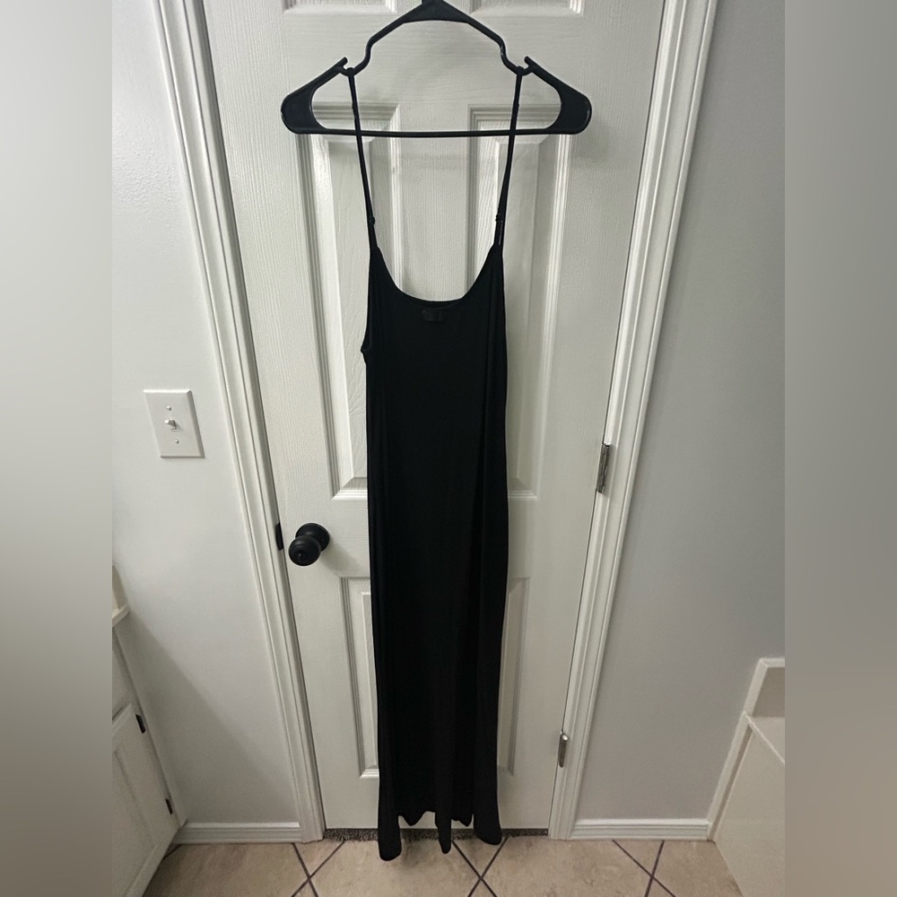 SKIMS Soft Lounge Long Slip Dress - Picture 3 of 5